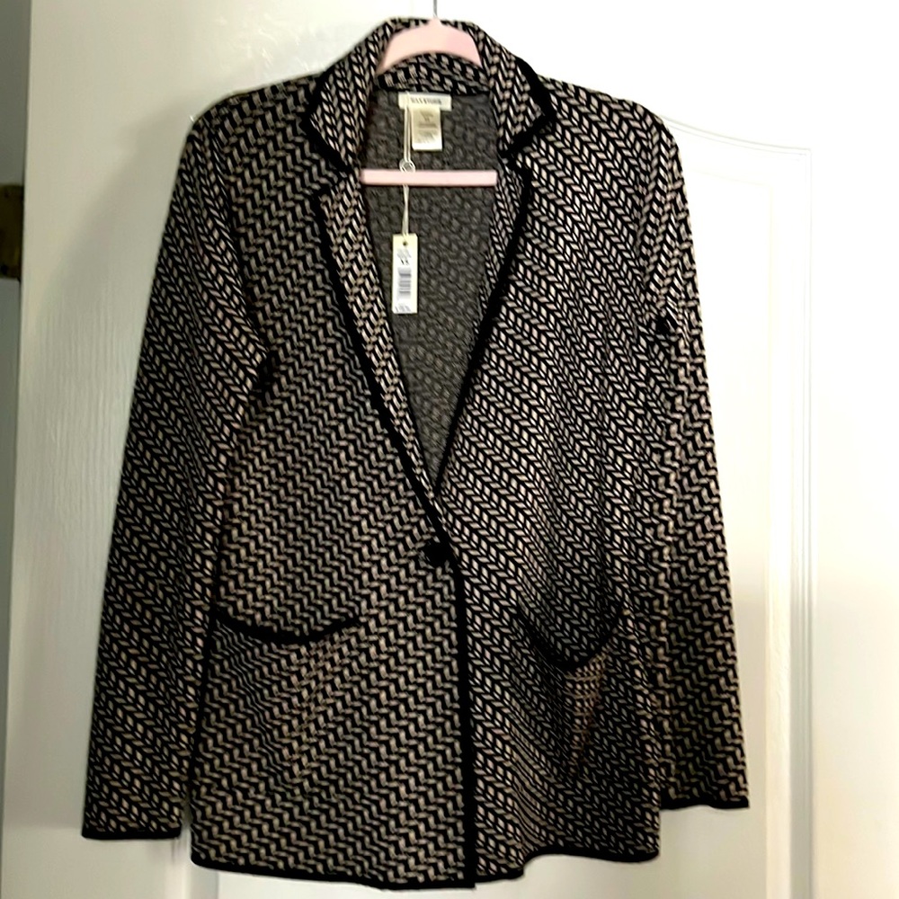 Max studio short jacket - coat for women, New with tag